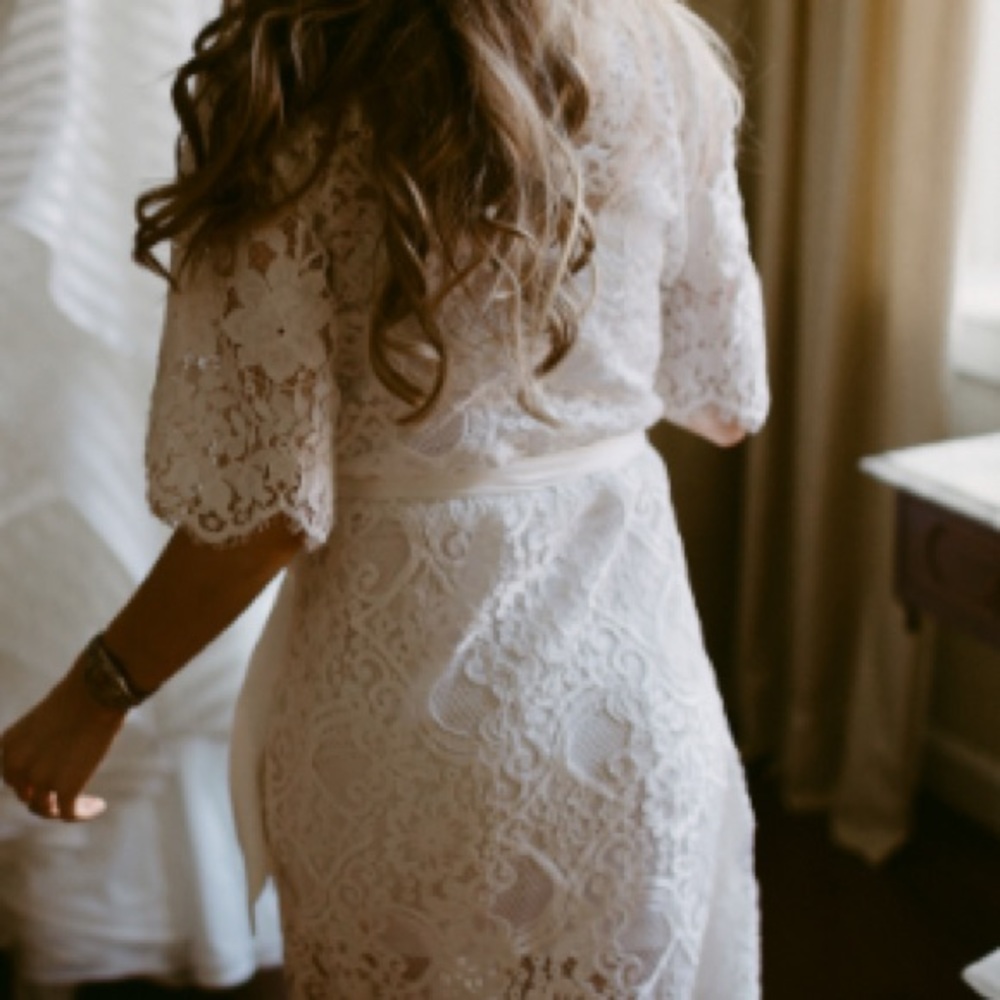 White Lace Bridal Robe